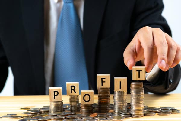 Baumann & Partners Erfahrungen im Private Wealth Management: 7 Vorteile individueller Vermögenslösungen 1 Baumann & Partners Erfahrungen im Private Wealth Management: 7 Vorteile individueller Vermögenslösungen